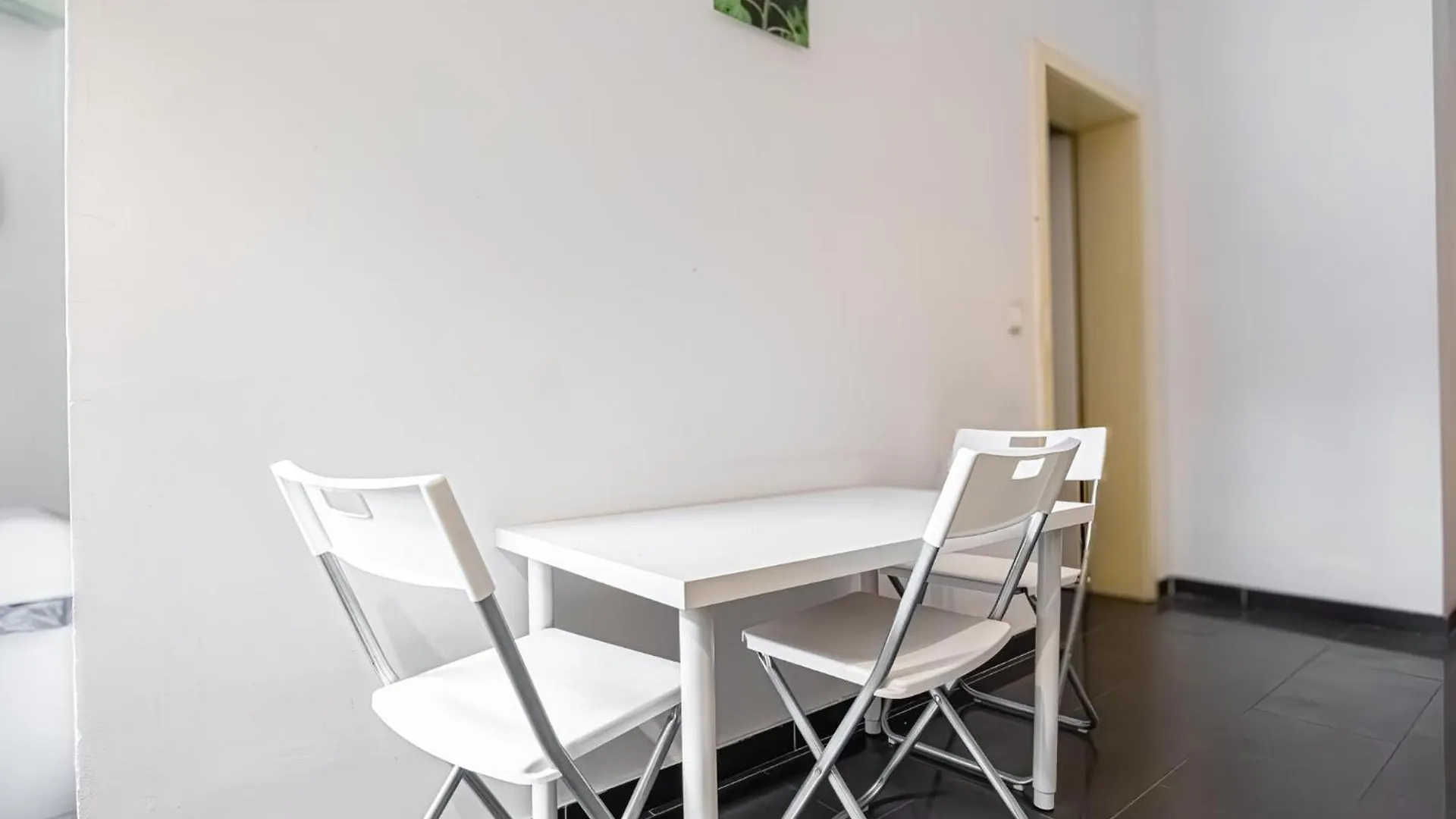 Apartmán Near Danube & Millenium Tower - Massive Shared 4Br Apt Vídeň